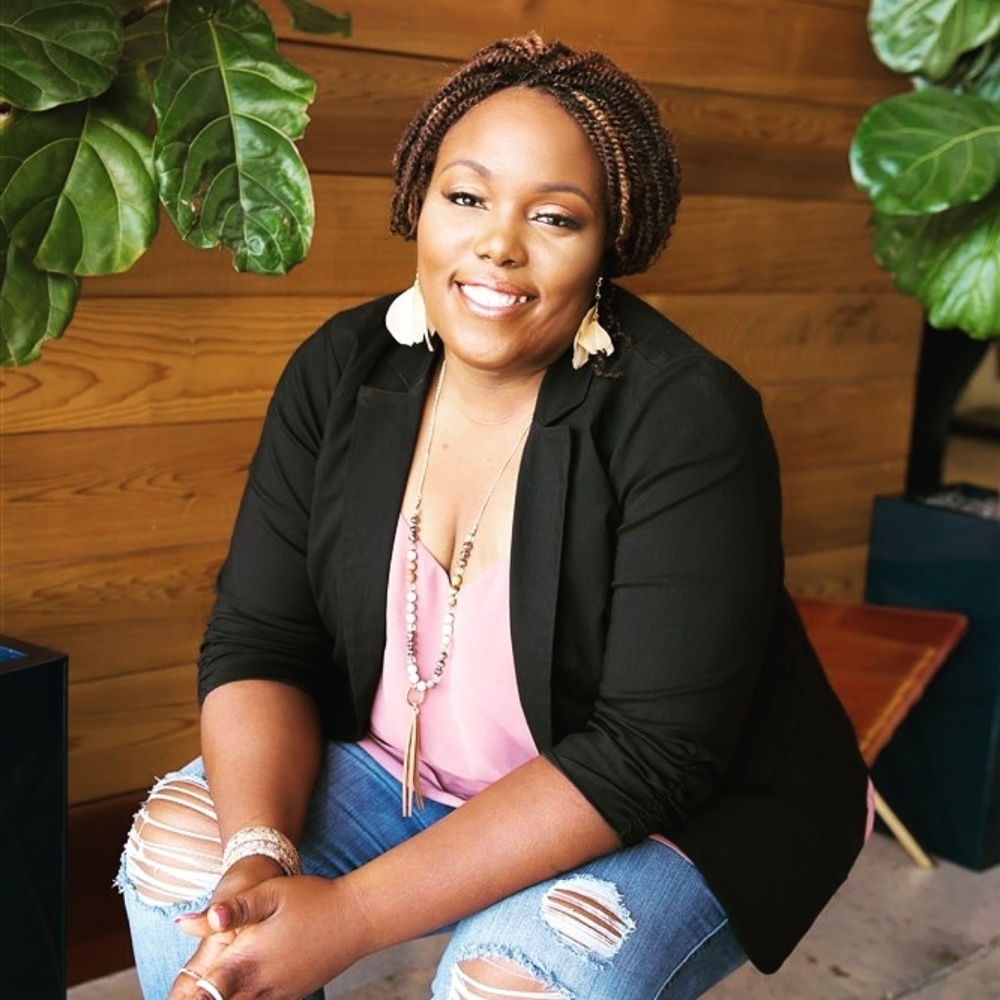 Meet your Posher, Coco